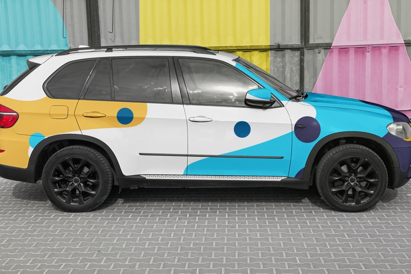 reklaminis-lipdukas-automobiliui-01-scaled