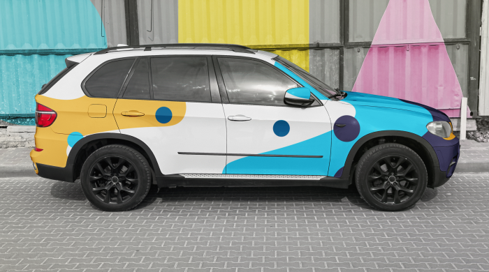 reklaminis-lipdukas-automobiliui-01